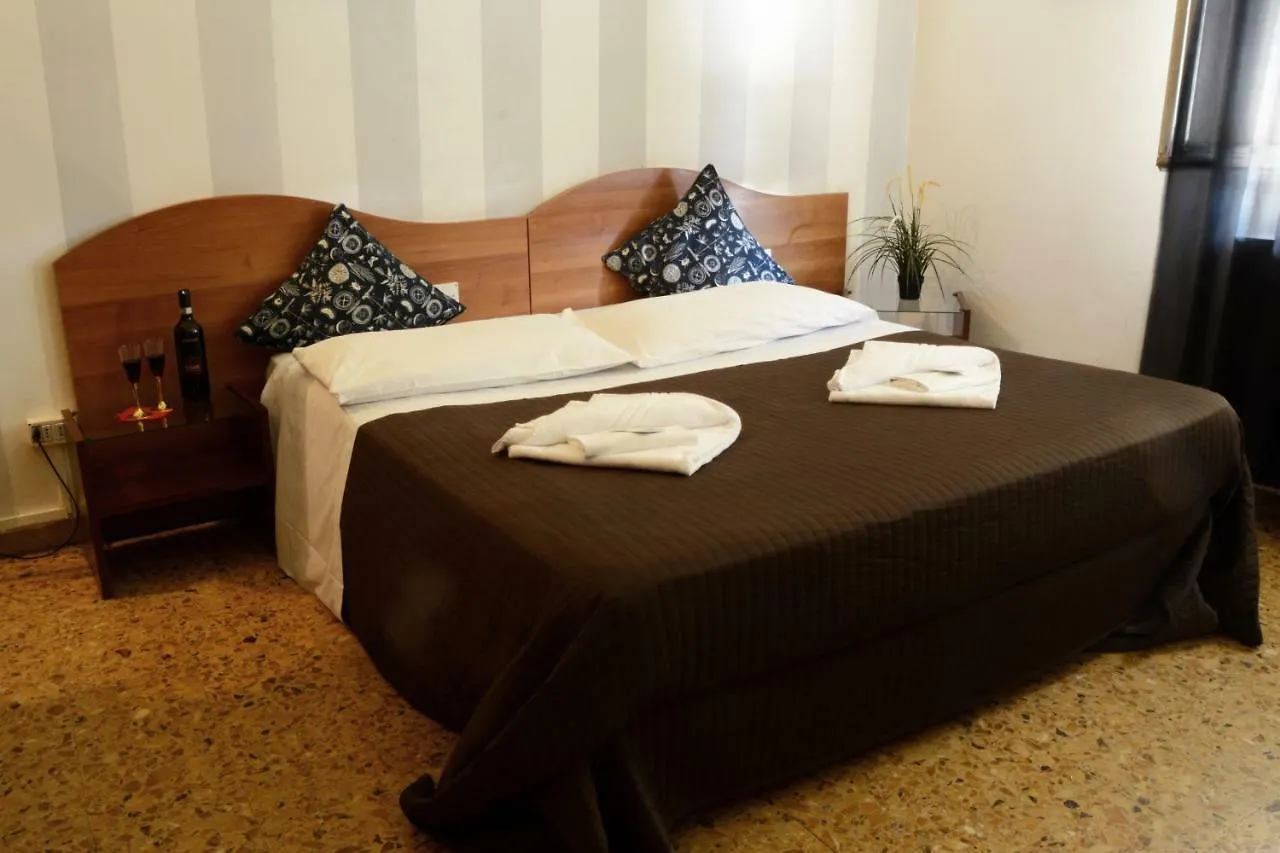 Dariusfirenze B&B Panzió Firenze